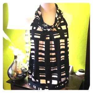 Calvin Klein Black and white top